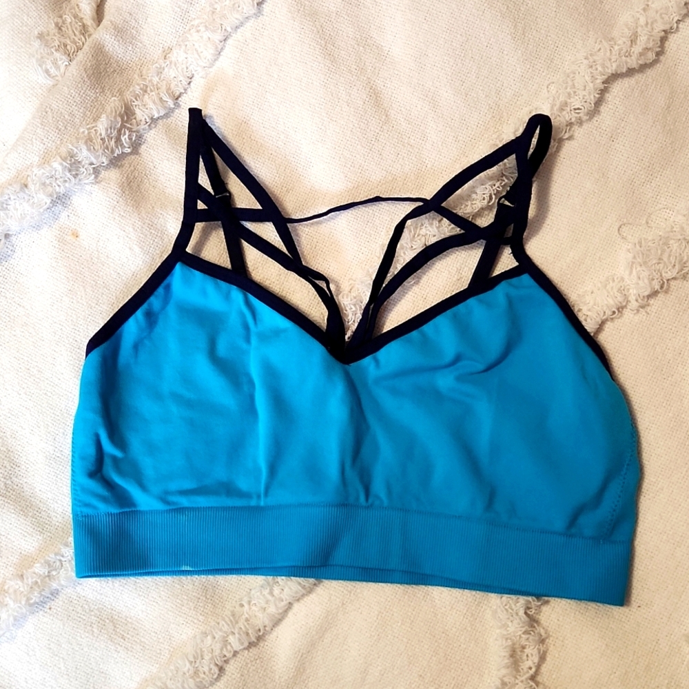 PINK x Victoria's Secret Sports Bra